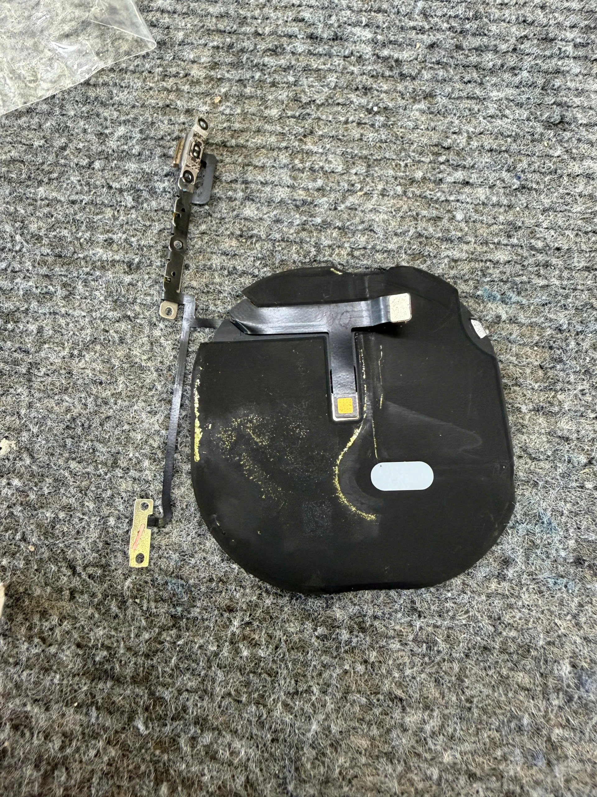 Sạc Không Dây + Cáp Âm Lượng iPhone XS (Model A1920, A2097, A2098, A2100)